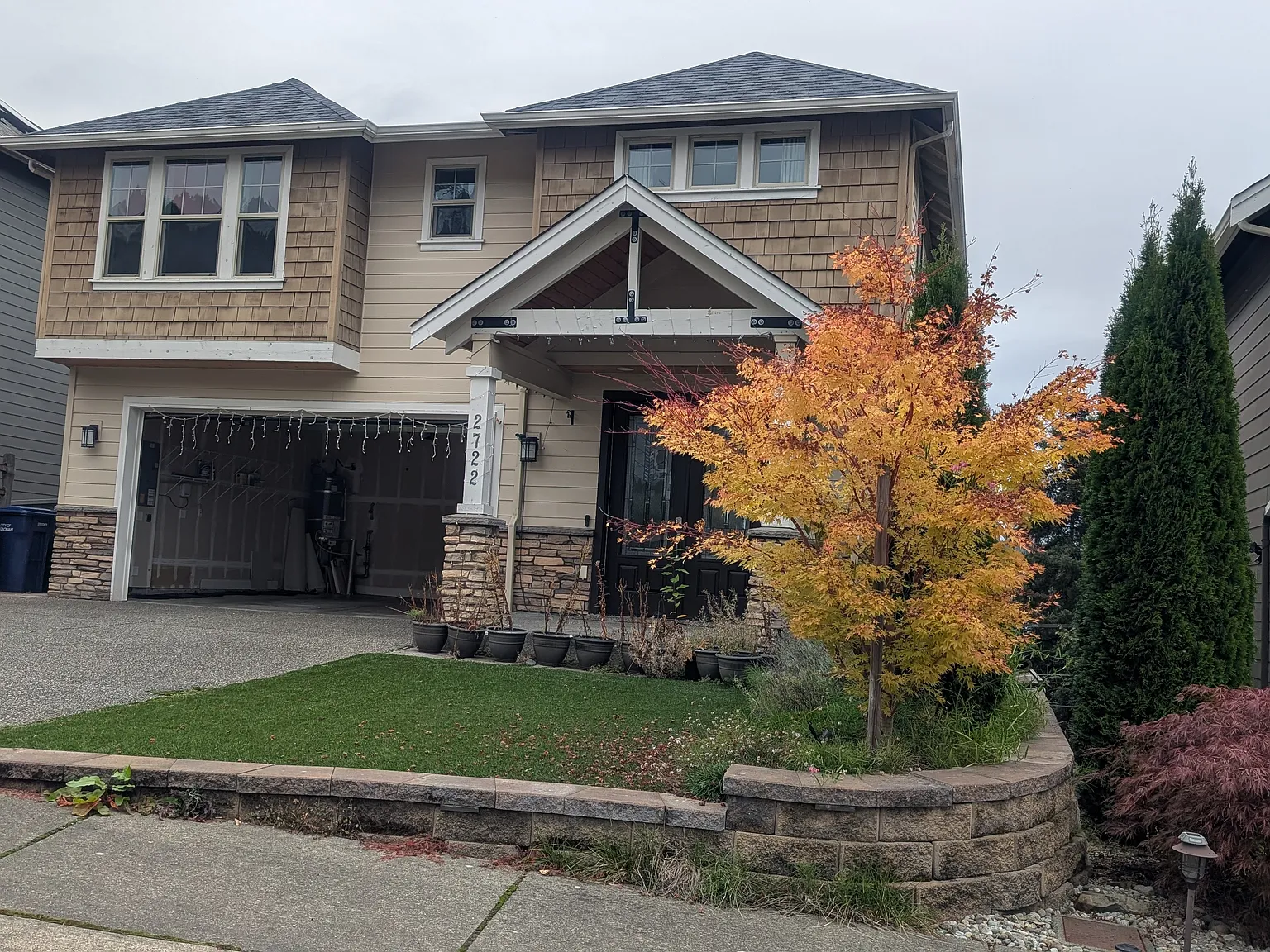 6 bed, 3.5 bath, 4400 sqft, $6,300 — Photo 1