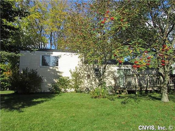 2nd image of 3685 Buttercup Ln