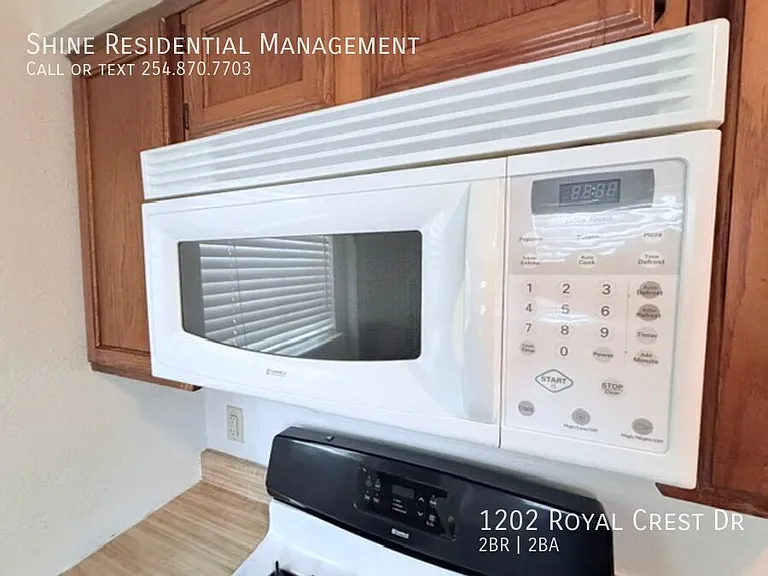 1202 Royal Crest Dr — Photo 21