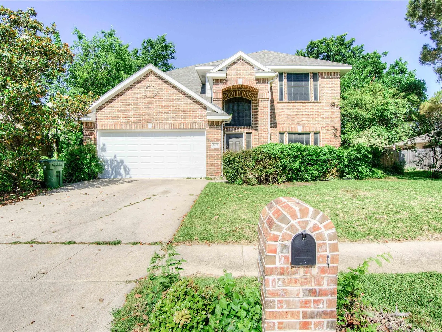 4 bed, 2764 sqft, $2,895 — Photo 1