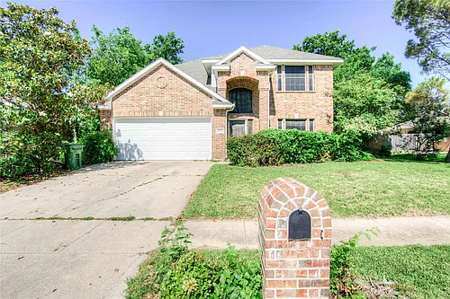 7025 Michael Dr Photo 1