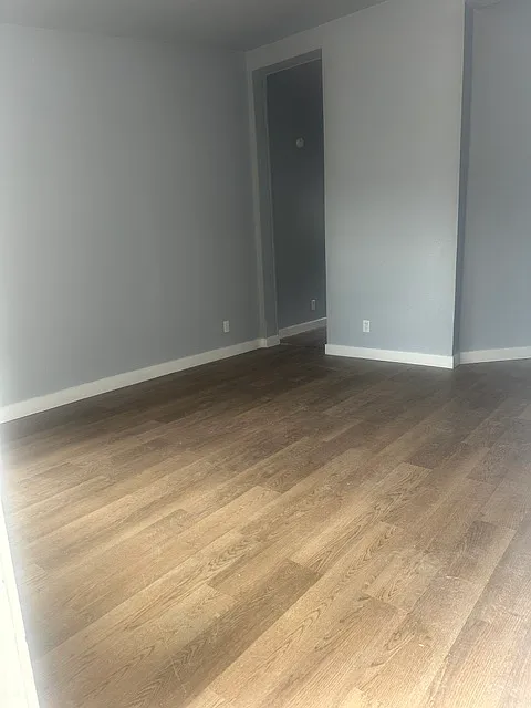 3 bed, 1000 sqft, $1,850 — Photo 1