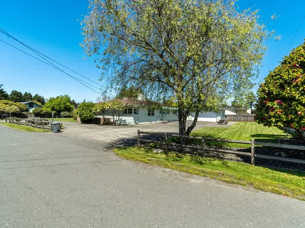 3143 19th St, Eureka, CA 95501
