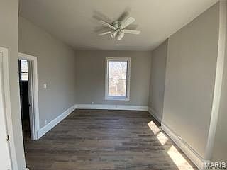 3rd image of 5331 Ridge Ave