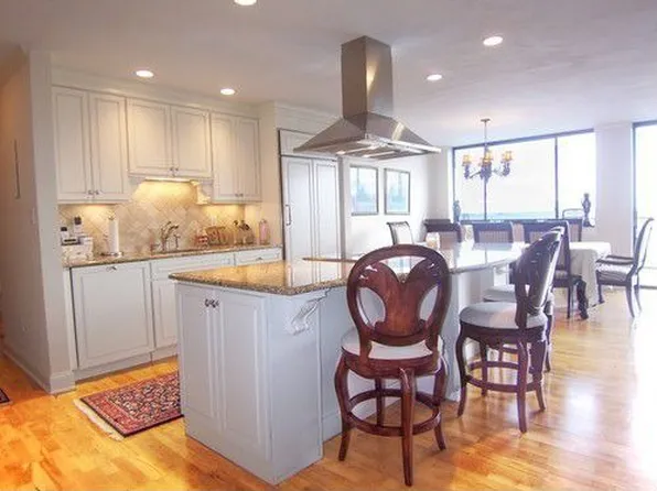 155 Brewster St #2A, Bridgeport, CT 06606