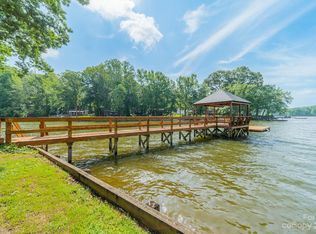 695 Blue Heron Rd, Salisbury, NC 28146