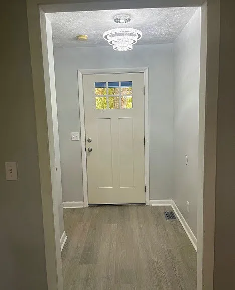 1366 Worstead Dr — Photo 5