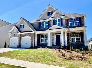 412 Royal Harmony Dr, Holly Springs, GA 30115