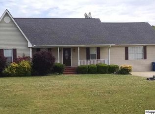 52 Lake Ridge Cir, Guntersville, AL 35976