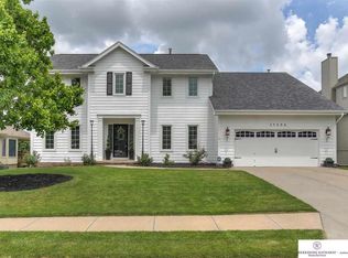 17524 U St, Omaha, NE 68135