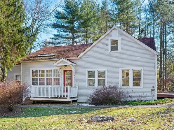 443 Sackett Lake Rd, Monticello, NY