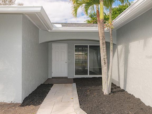 4th image of 1588 Carrolwood Dr