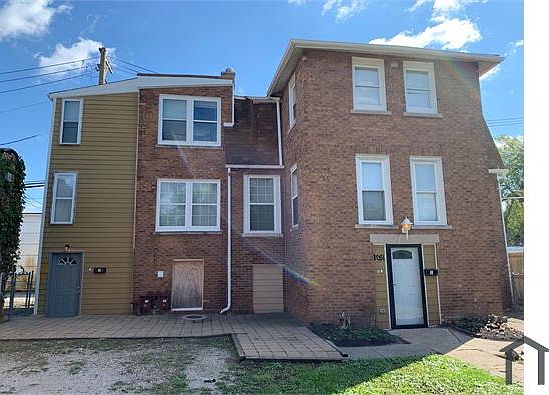 1st image of 11051 S Vincennes Ave #2