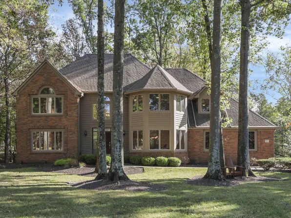 5992 Weathered Oak Ct, Westerville, OH 43082