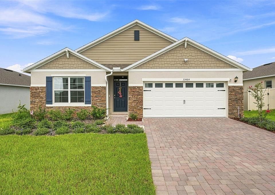 1st image of 33464 COPPER HILL WAY