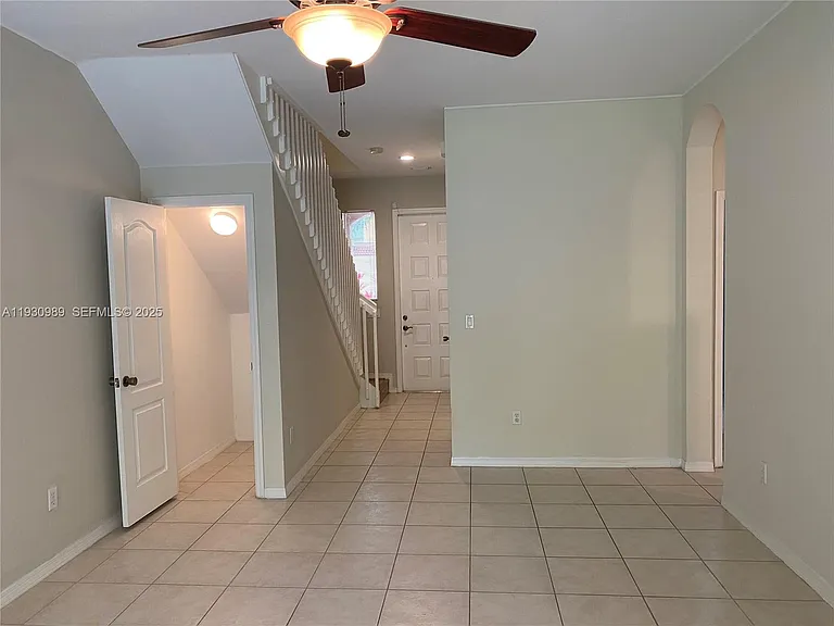 112 Wakulla Springs Way #112 — Photo 9