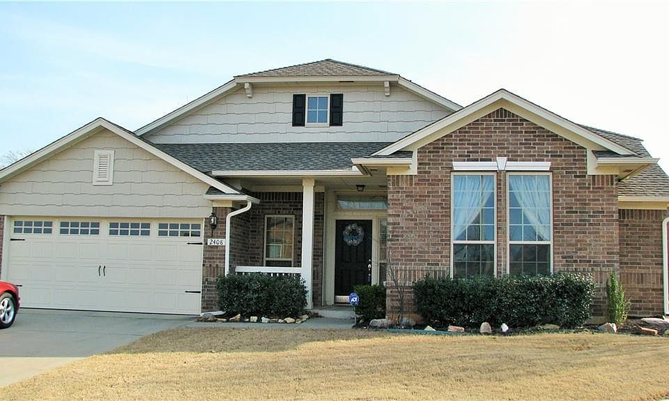 1st image of 2408 Lone Oak Dr