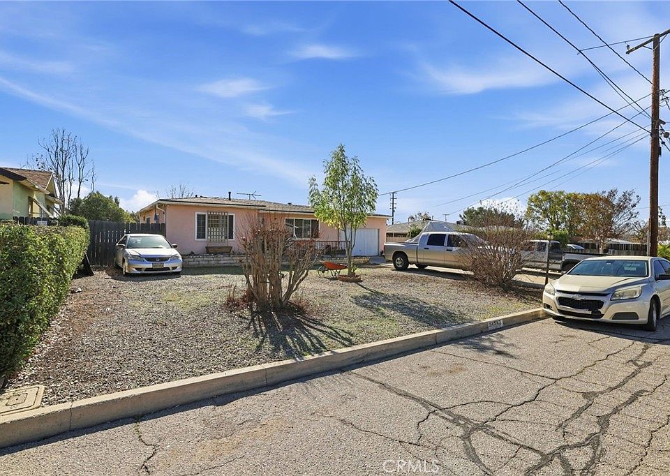 1st image of 34543 Avenue C