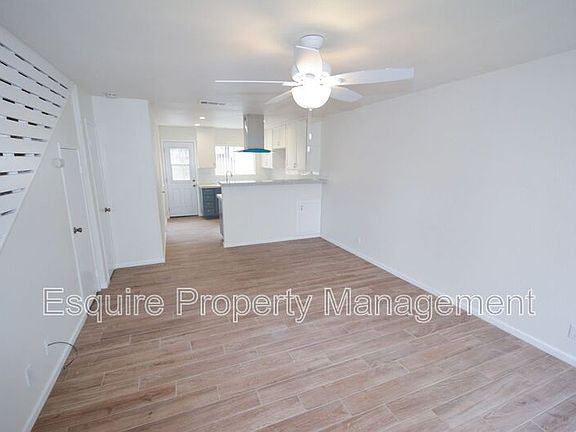3rd image of 5410 Driftwood St #B