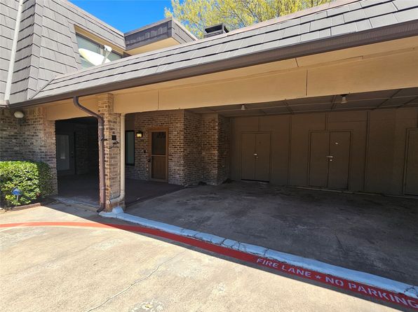 207 E Harwood Rd APT 39, Euless, TX 76039