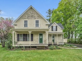 29 W Main St, Groton, MA 01450