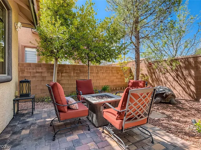 1041 Baronet Dr — Photo 39