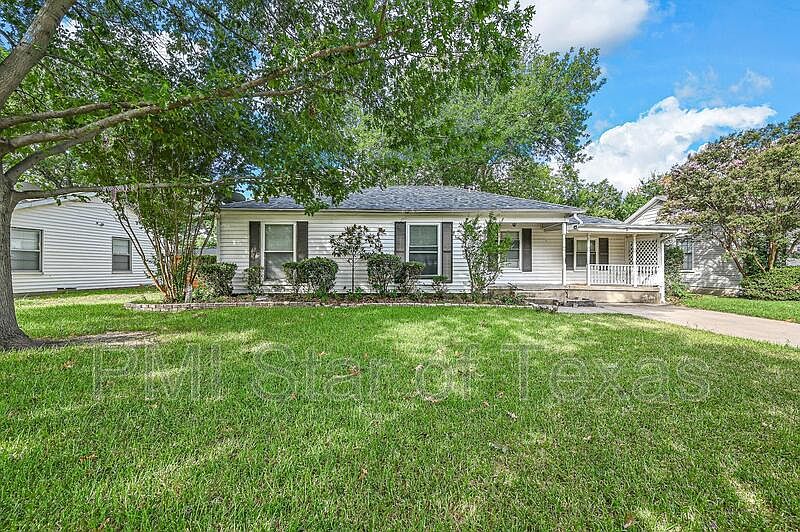 1st image of 1321 Casa Vale Dr