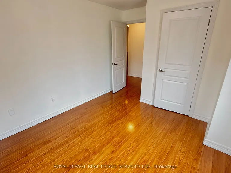 362 Plains Rd E #6 — Photo 15