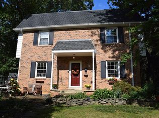 1558 Brookshire Ct, Reston, VA 20190