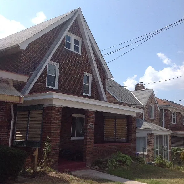 334 Fernhill Ave photo 1