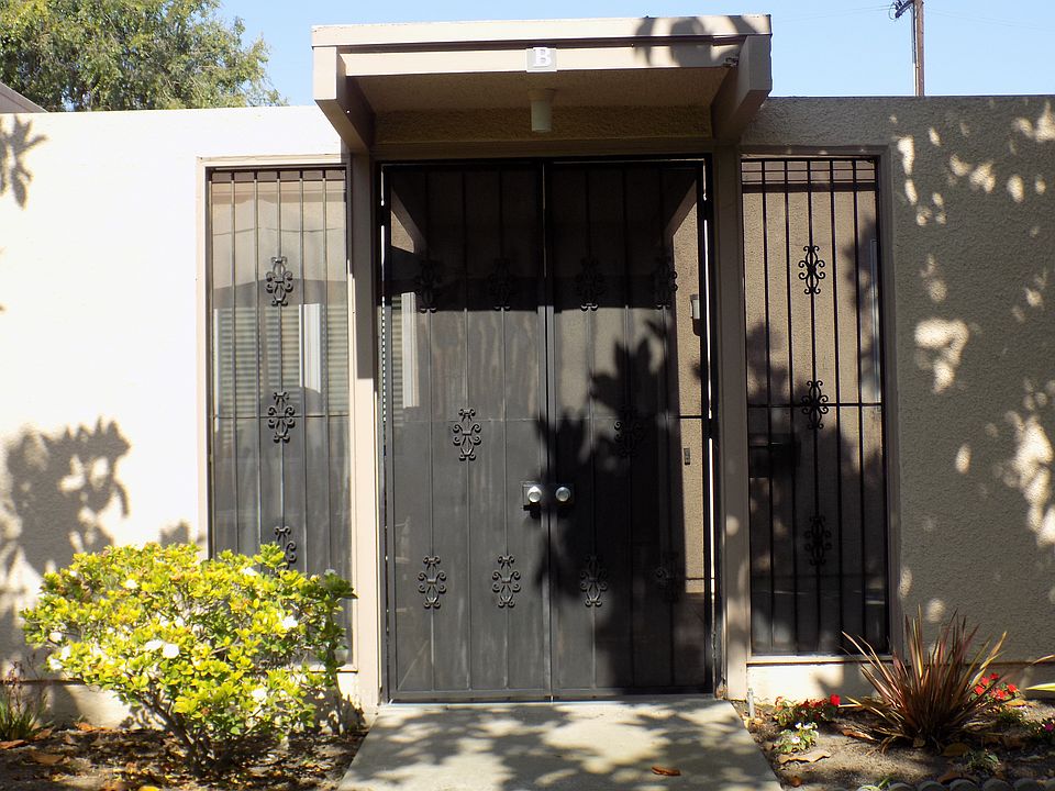 Private Front Gated Entrance