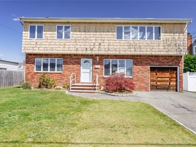 131 Michel Avenue, Farmingdale, NY, 11735
