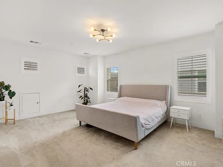 710 W Tribella Ct — Photo 19