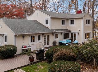 70 Avery Road, Woodbury, NY 11797