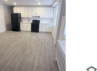 1325 McBride St Floor 1, Far Rockaway, NY 11691