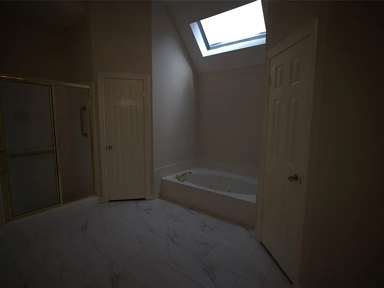 1839 Lake Winds Dr — Photo 28