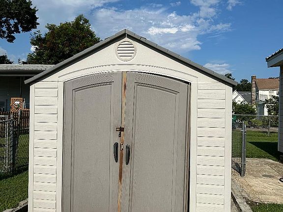 Utility shed