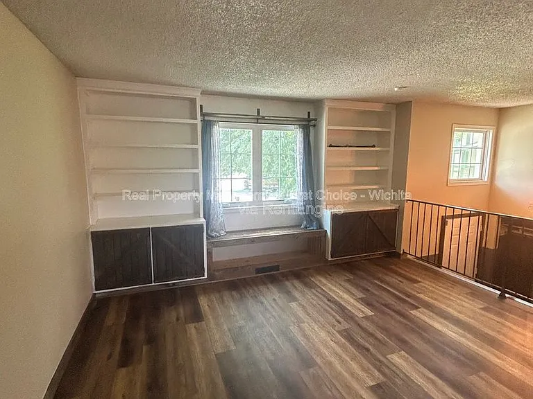 3147 N Brookfield Ct — Photo 13