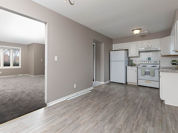 2nd image of 4513-4521 Apple Orchard Ln #11209831