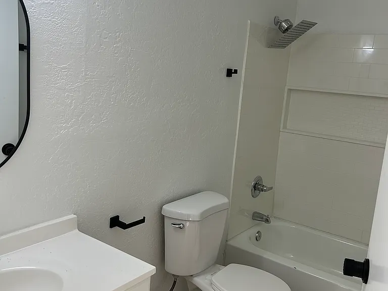 2822 E Mobile Ln #2 — Photo 11