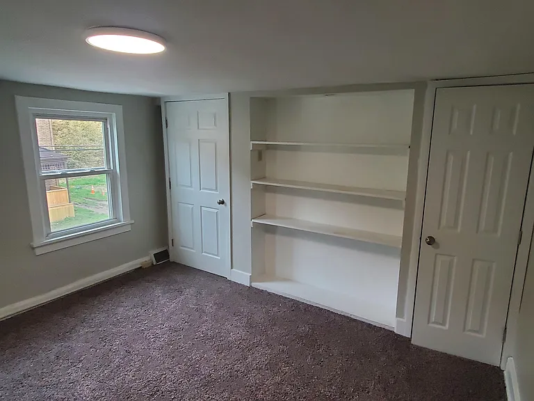 546 Larimer Ave — Photo 9