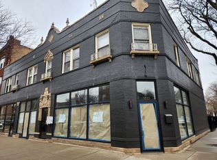 5233 N Damen Ave, Chicago, IL 60625