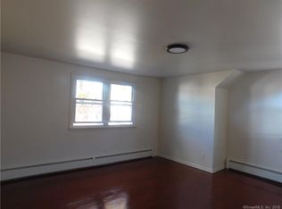 27 Givens Ave #2, Stamford, CT 06902