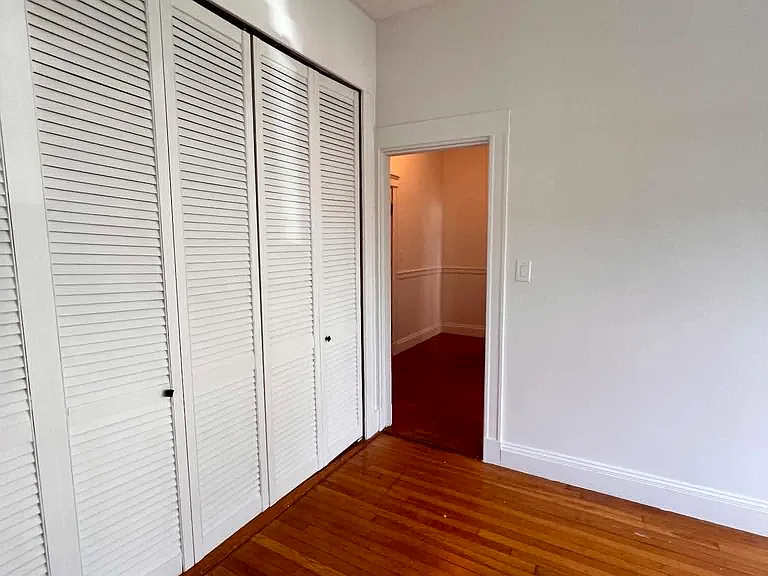 39 Glenville Ave #3 — Photo 17