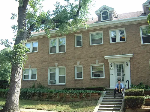 405 Oakdale St #6 Photo 1