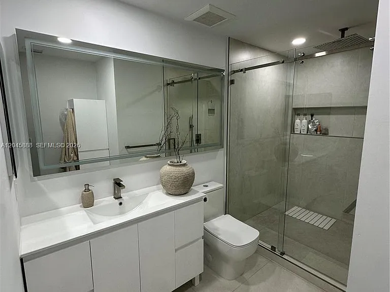 3345 Emerald Oaks Dr #106 — Photo 26