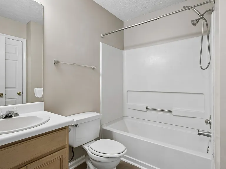 88 Bridge View Dr — Photo 23