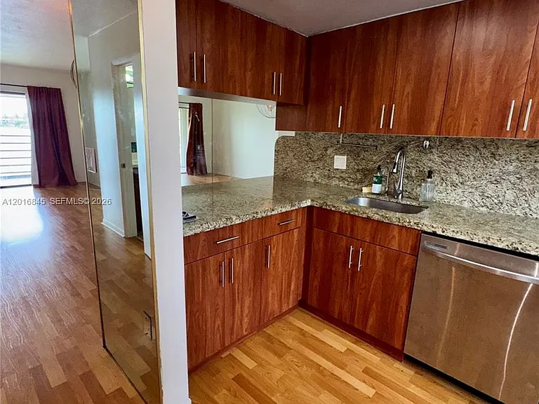 2762 W 60th St #53 — Photo 5
