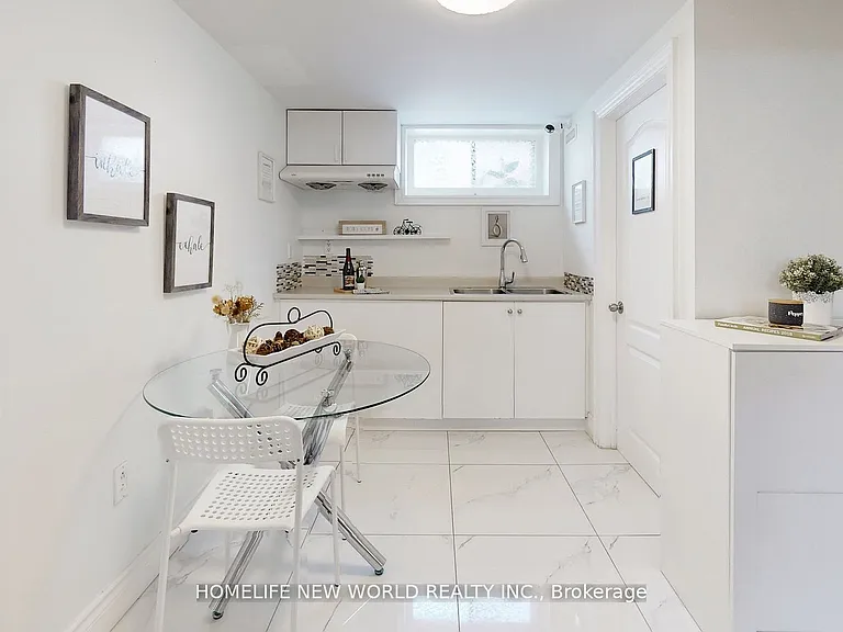93 Clark Ave #MAIN- — Photo 2