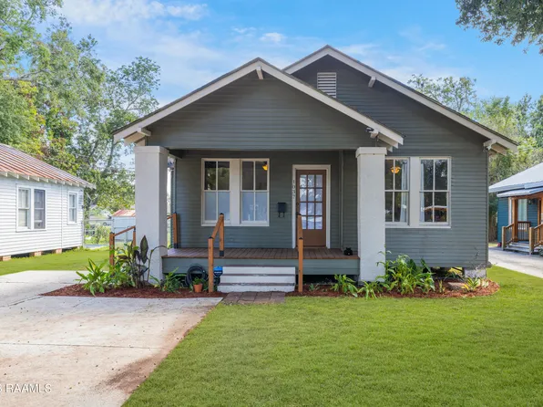 1037 Iberia St, New Iberia, LA 70560